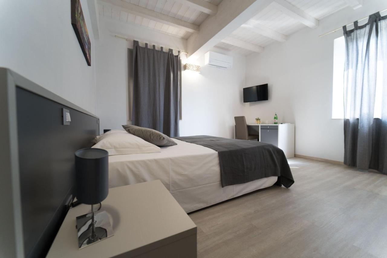 Claudio Rooms Fabbrico 外观 照片