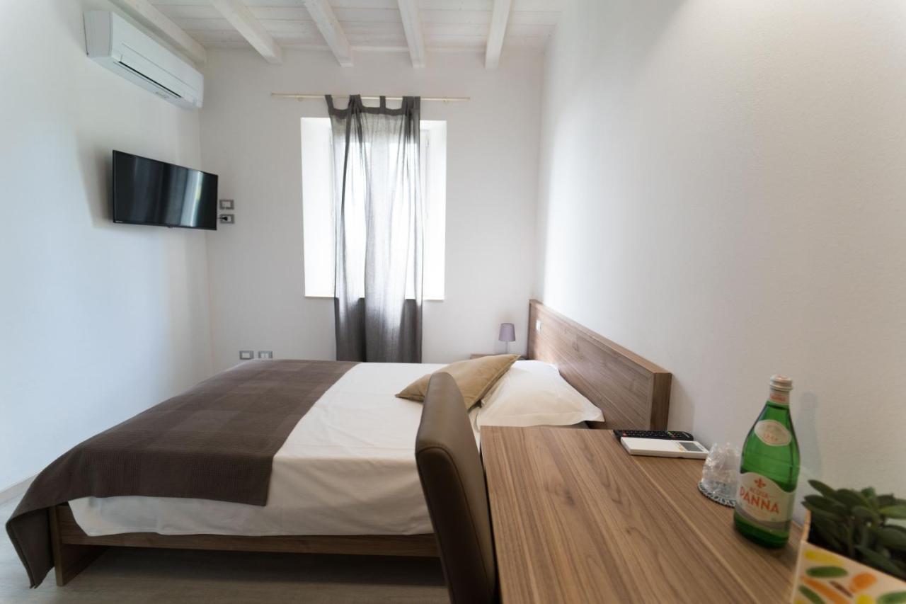 Claudio Rooms Fabbrico 外观 照片