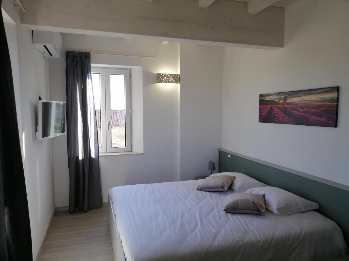 Claudio Rooms Fabbrico 外观 照片
